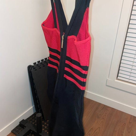 Guess By Marciano Bandage Dress - Picture 2 of 2